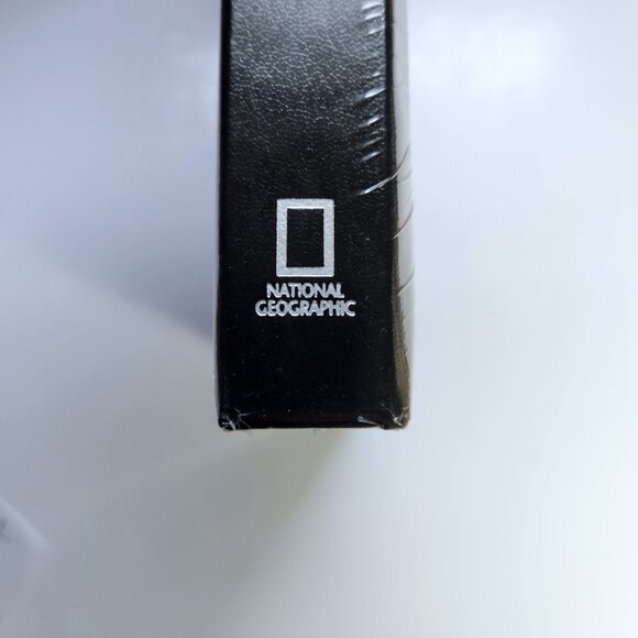 Space Atlas by James Trefil Hardcover National Geographic Society 2012 NEW - Picture 7 of 7